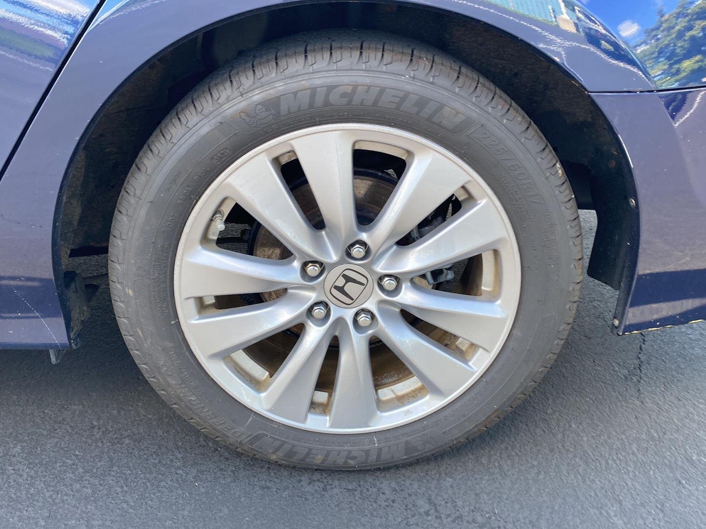 Used 2012 Celestial Blue Metallic Honda EX image 14