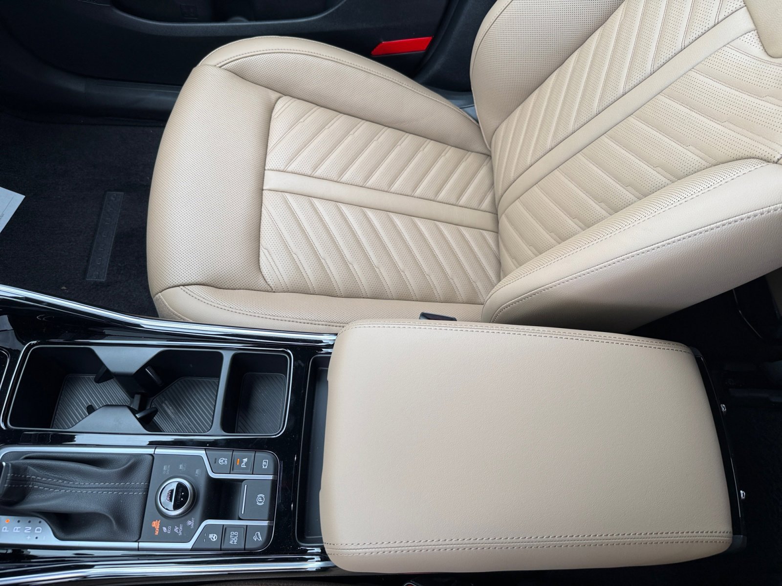 New 2026 Jungle Green Kia X-Line SX Prestige image 14