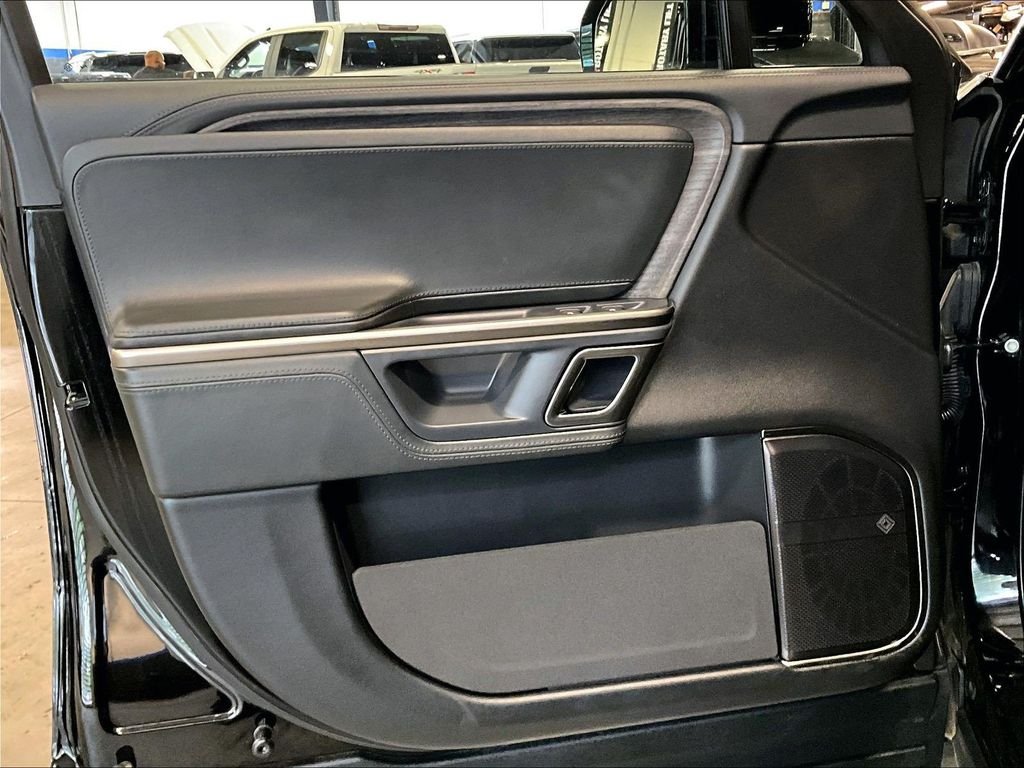 Used 2024 Gray Rivian Adventure image 9