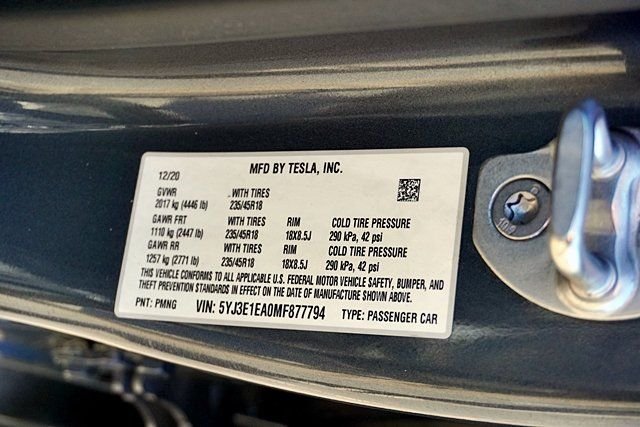 Used 2021  Tesla Standard Range Plus image 39