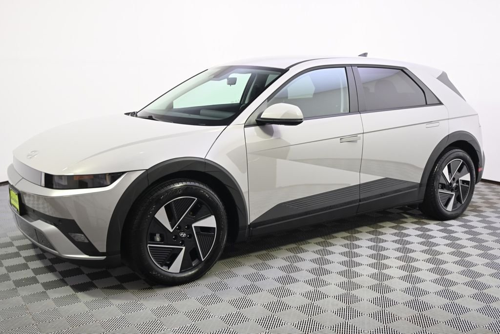 Certified 2025 Hyundai IONIQ 5 SE with VIN 7YAKMDDC0SY038995 for sale in St. Louis Park, Minnesota