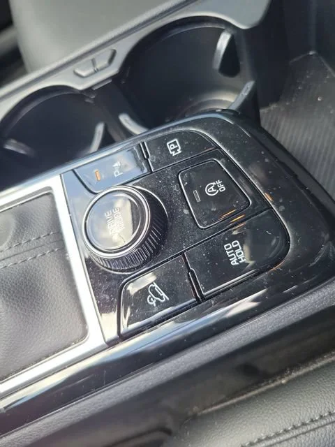 Used 2024 White Kia EX image 30
