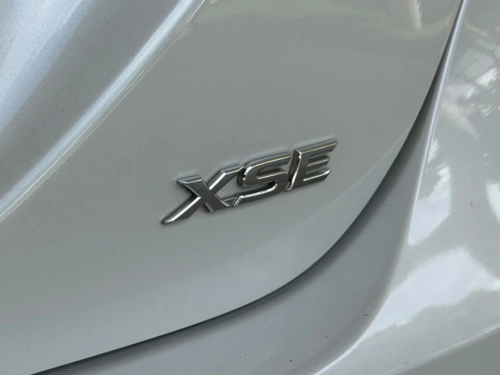 Used 2022 Beige Toyota XSE V6 image 18