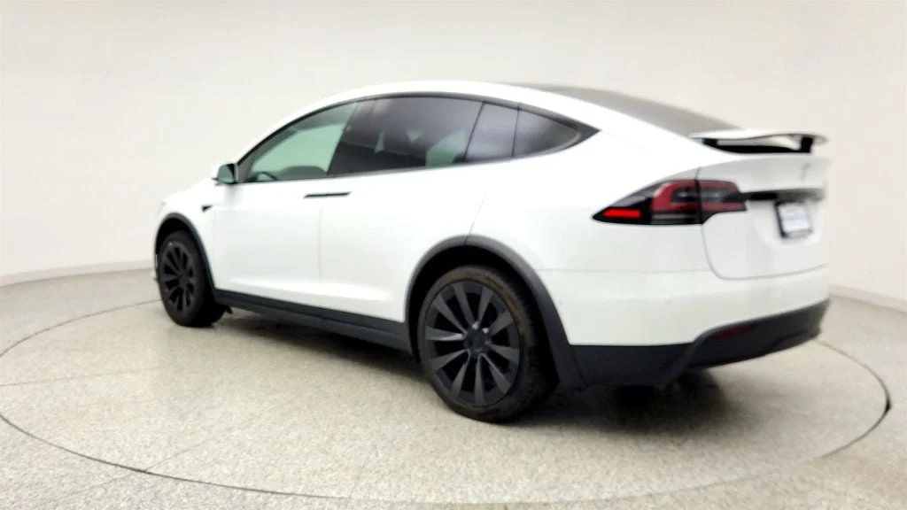 Used 2022 Pearl White Multi-Coat Tesla AWD w/ 22