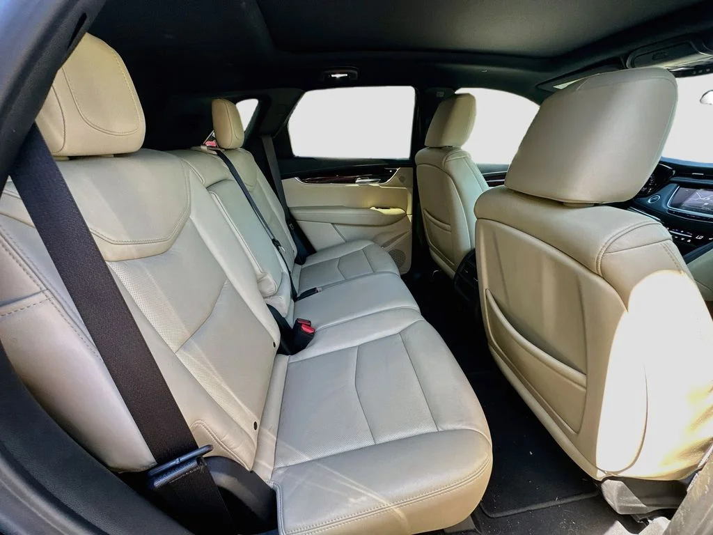 Used 2017 Black Metallic Cadillac Luxury image 29
