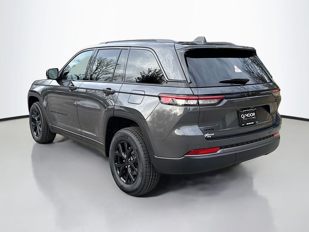 New 2026 Baltic Gray Metallic Clear-Coat Exterior Paint Jeep Laredo Altitude image 6