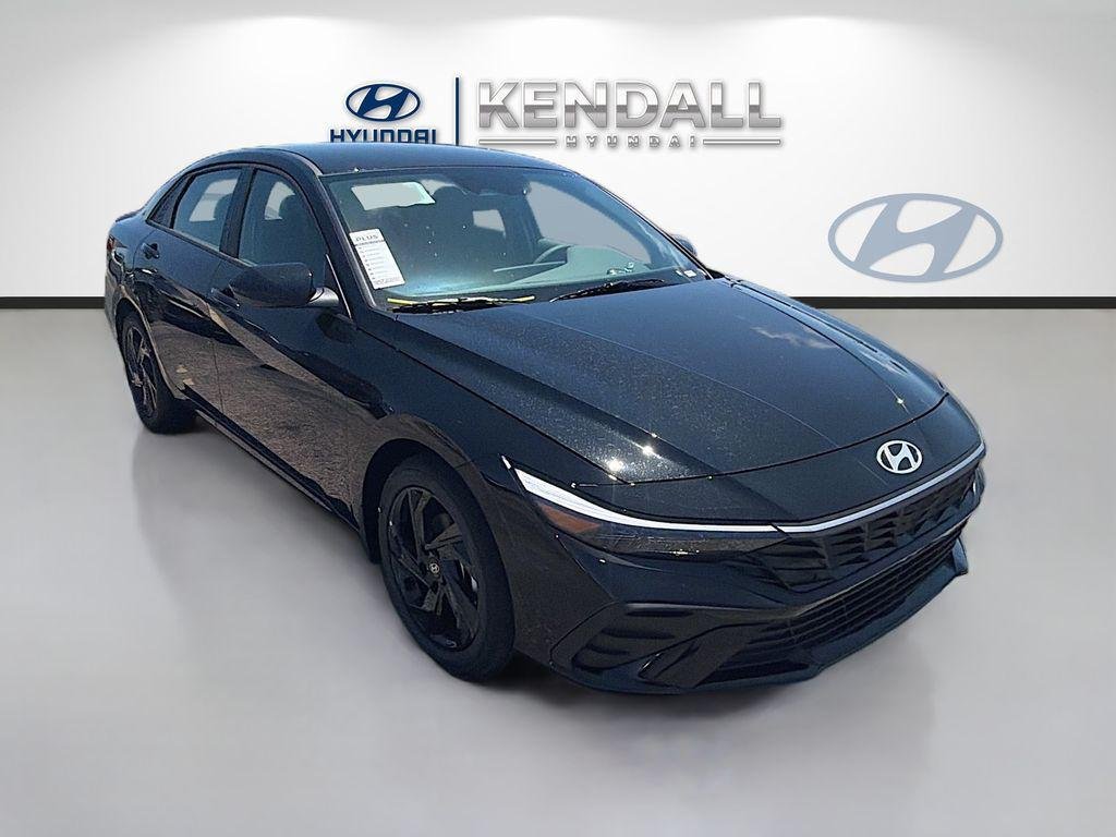 New 2026 Abyss Black Hyundai SEL Sport image 1