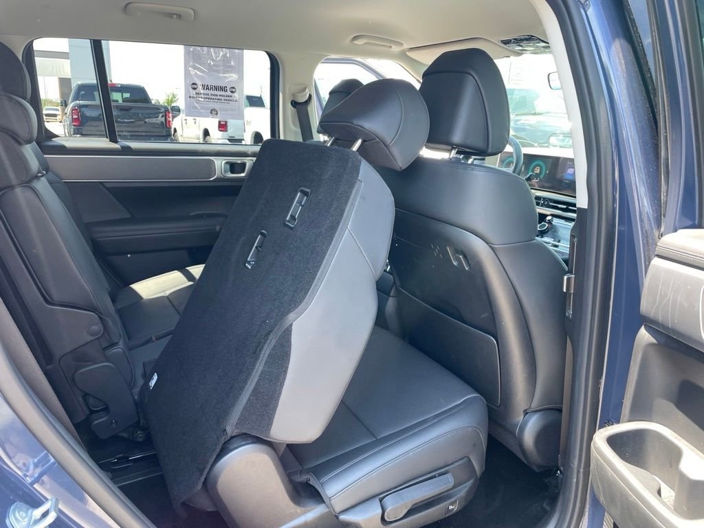 Used 2025 Blue Hyundai SEL image 37