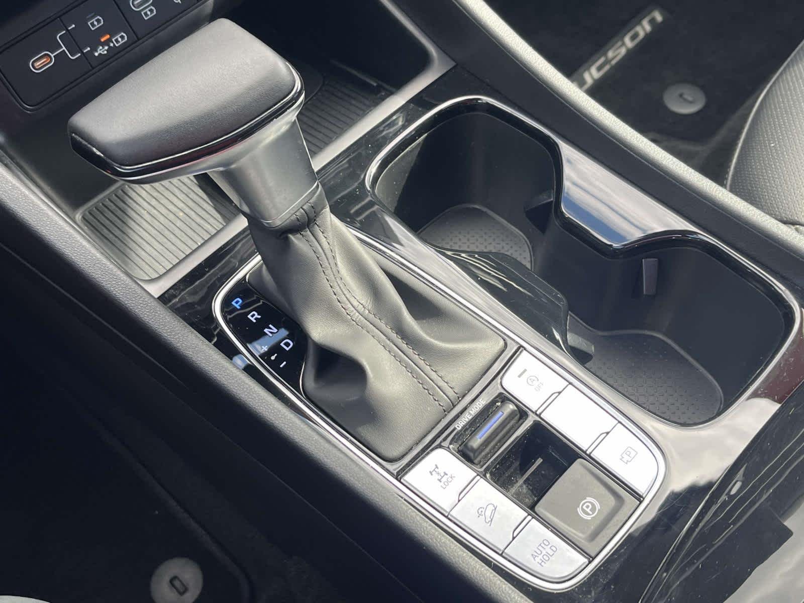 Certified Used 2025 Serenity White Pearl Hyundai SEL Convenience image 33