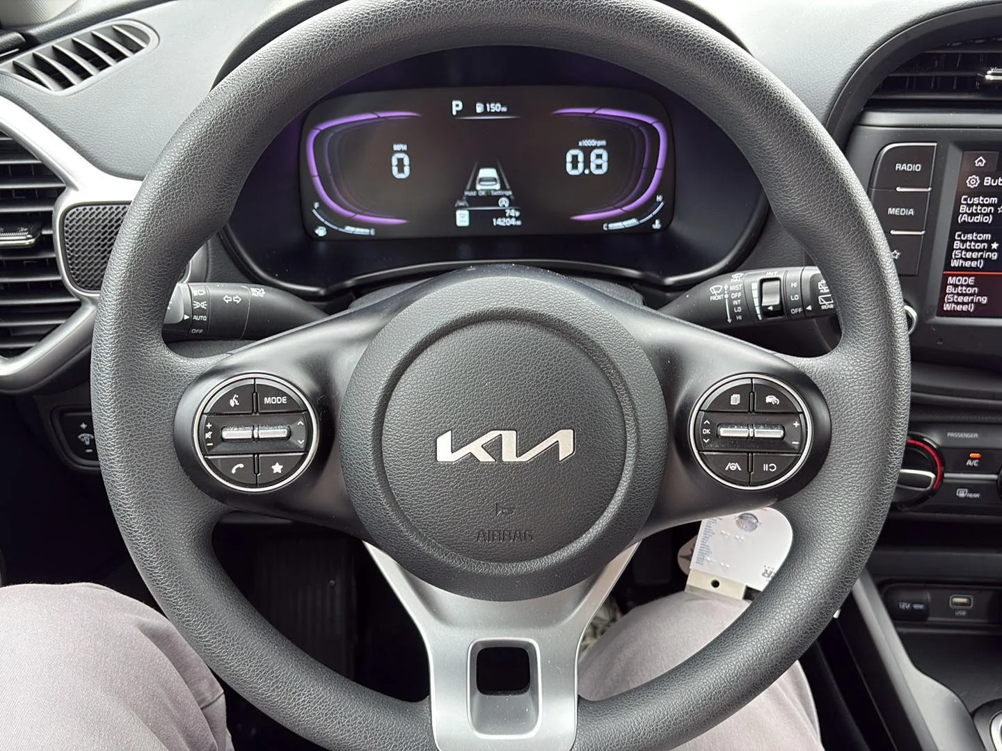 Certified Used 2025 Gravity Gray Kia LX image 15