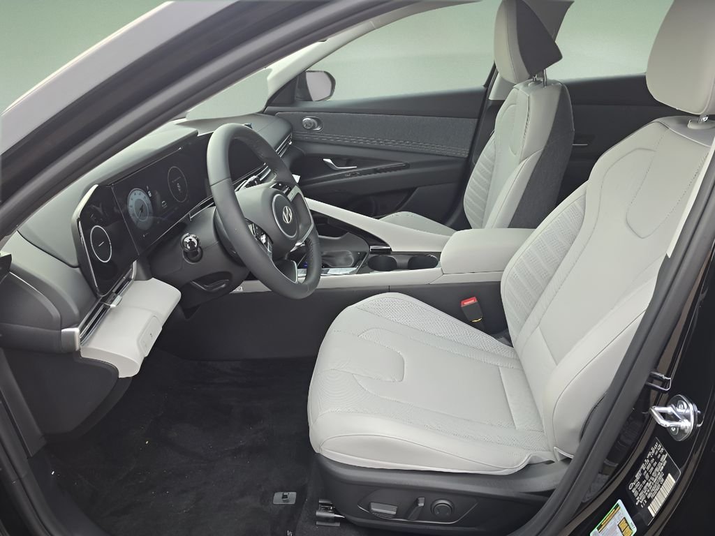 Used 2026 Abyss Black Hyundai Limited image 12