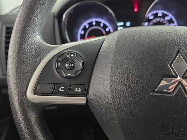 Used 2024  Mitsubishi 2.0 ES image 15