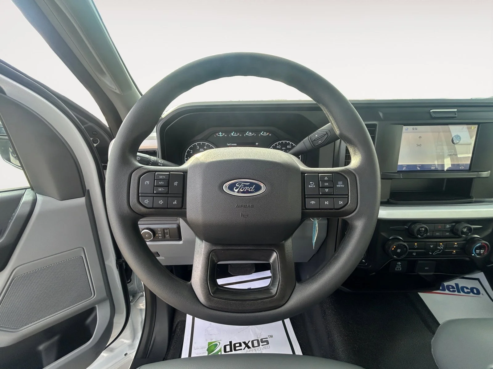 New 2026 Oxford White Ford XL image 12