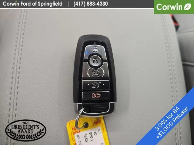New 2026 Carbonized Gray Metallic Ford Platinum™ image 35