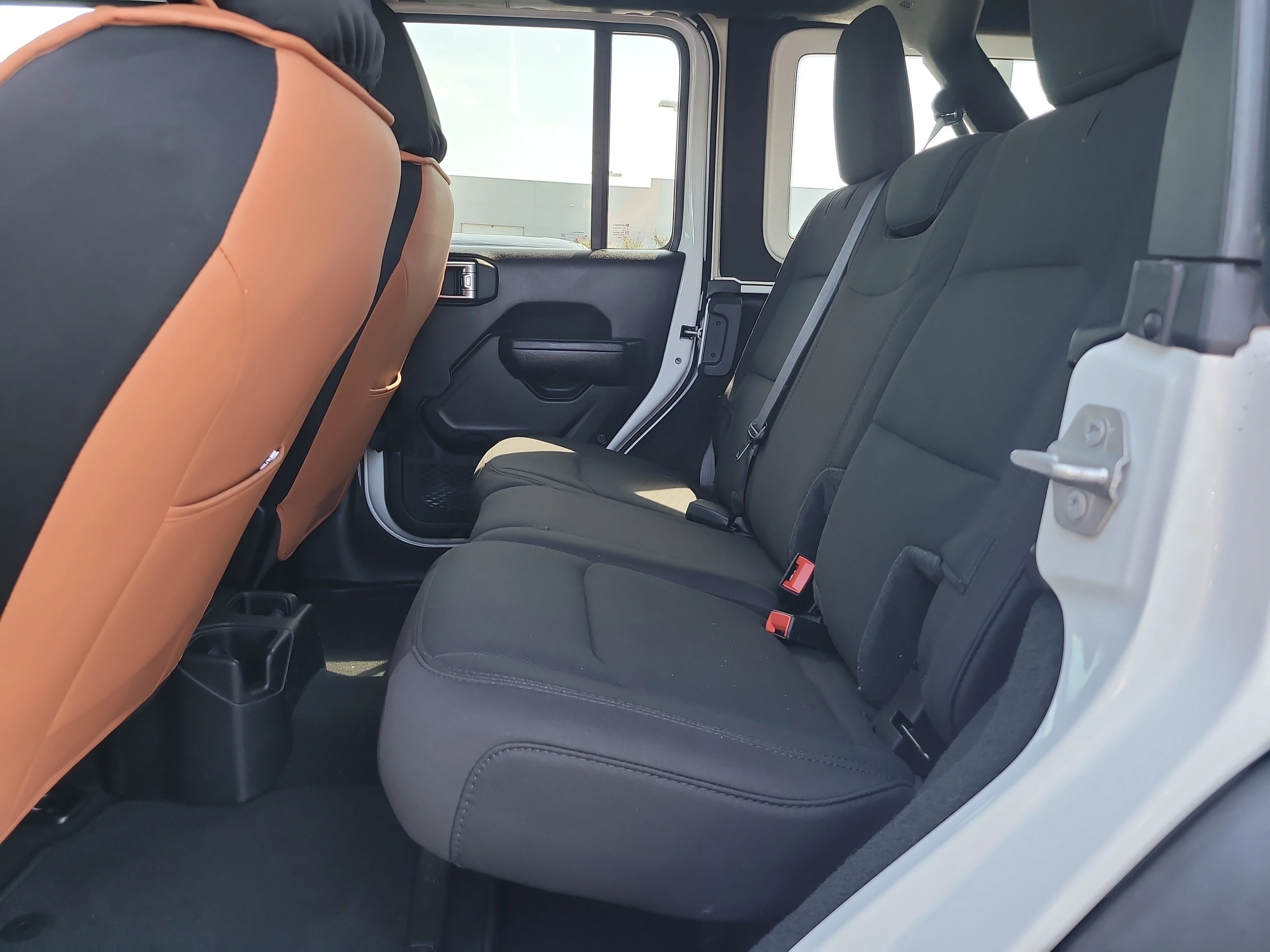 Used 2022 Bright White Clearcoat Jeep Unlimited Sport Altitude image 11