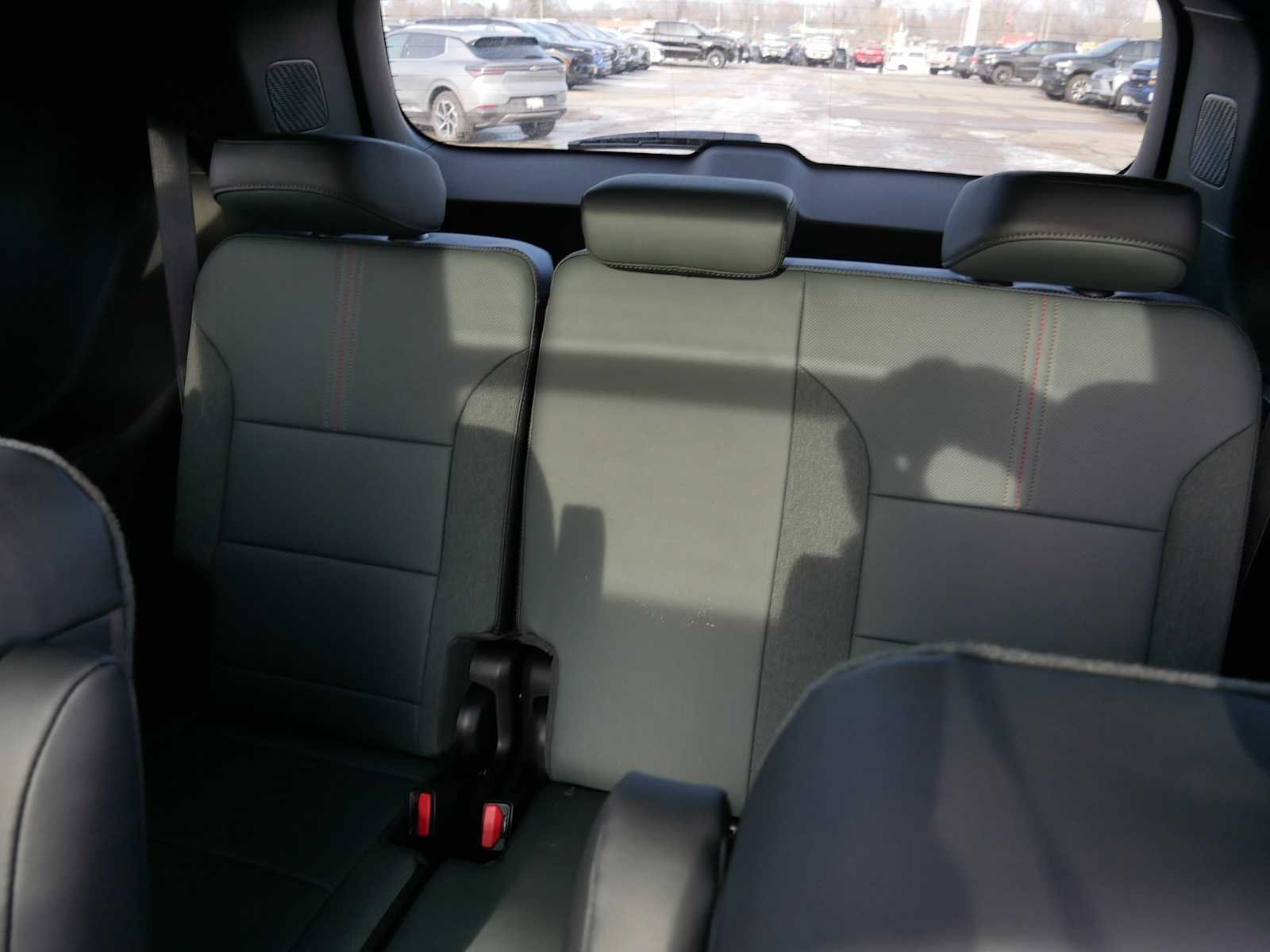 2026 GMC Acadia AT4 - Photo 12