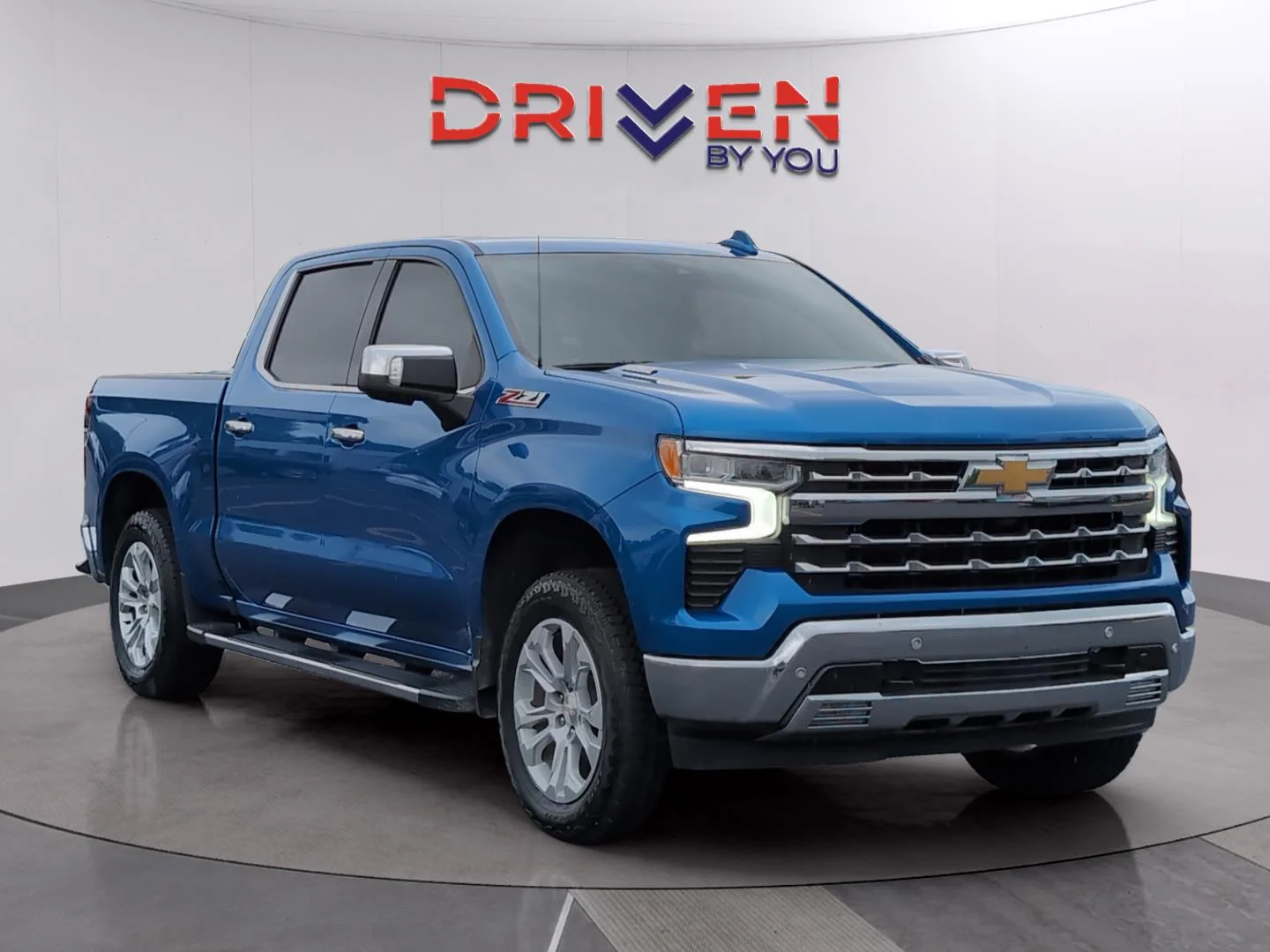 Used 2022 Glacier Blue Metallic Chevrolet LTZ image 7