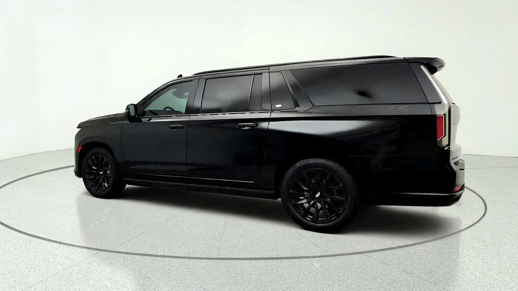 Used 2022 Black Raven Cadillac 4WD 4dr Sport w/ AKG Audio, Touring & Onyx Pkgs image 7