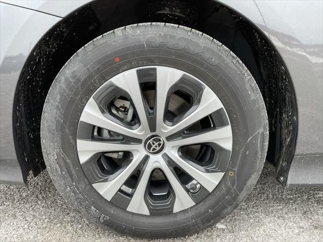 Certified Used 2021 Magnetic Gray Metallic Toyota XLE image 11