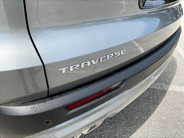 New 2027 Sterling Gray Metallic Chevrolet LT image 9