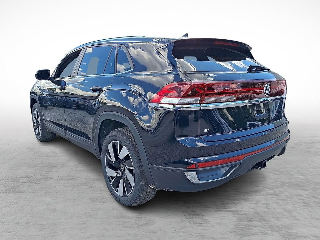 New 2026 Black Volkswagen 2.0T SE w/Technology image 3