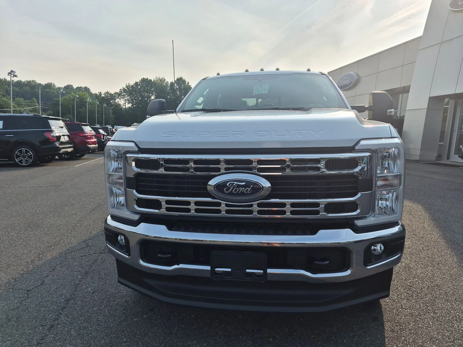New 2026 Oxford White Ford XL SERVICE BODY image 10