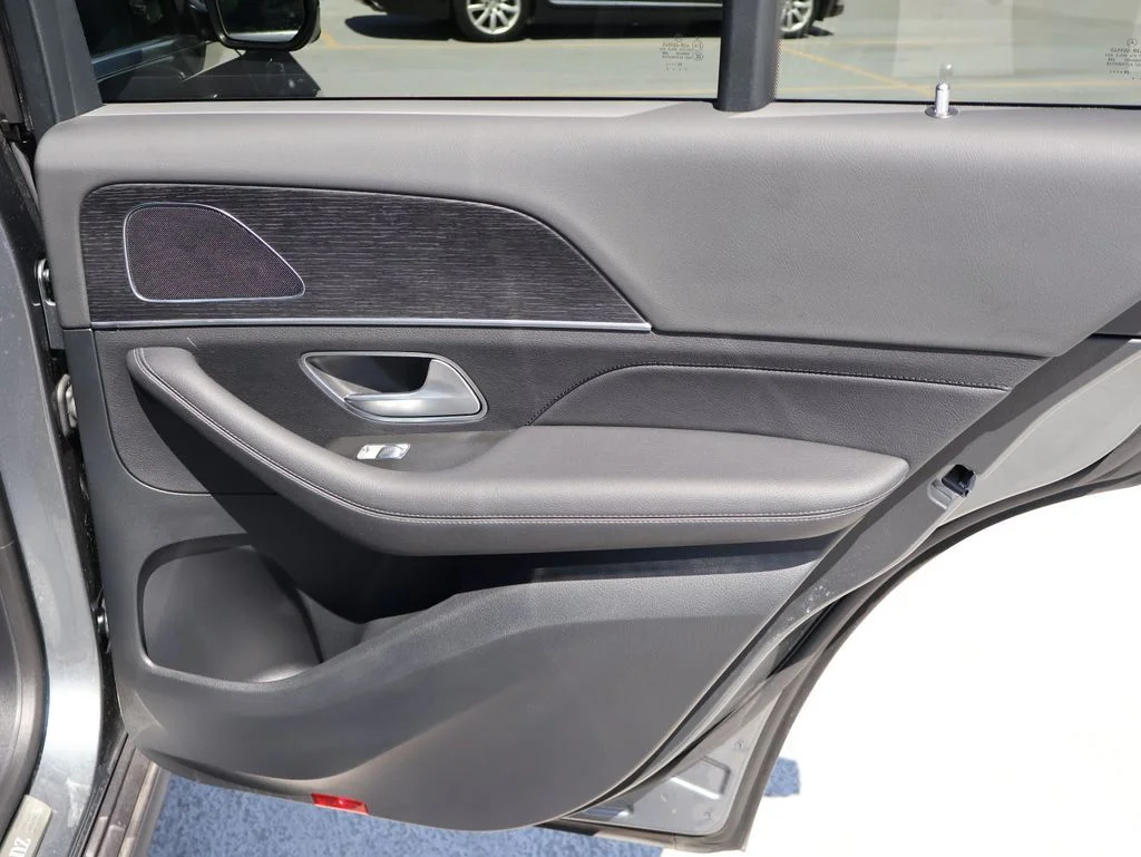 Certified Used 2025 Selenite Gray Metallic Mercedes-Benz GLE 350 image 16