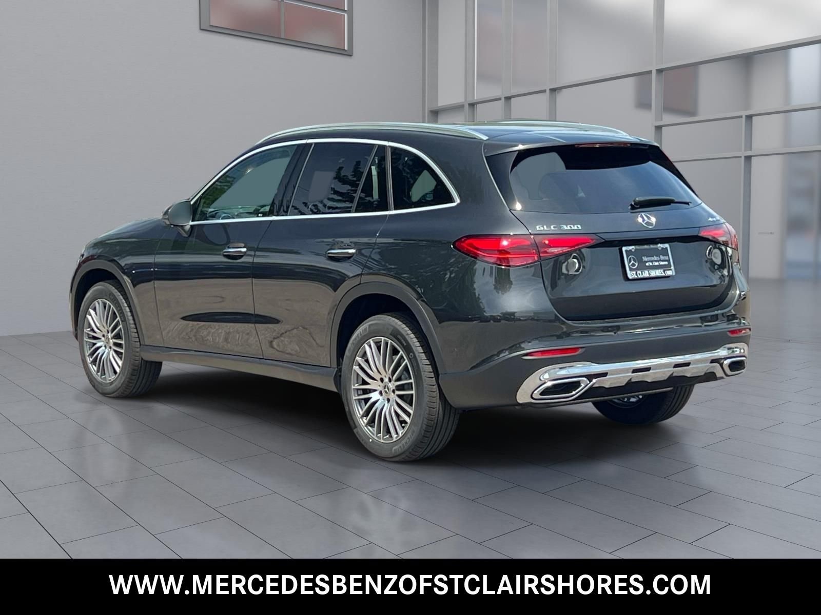 New 2026 Graphite Grey Metallic Mercedes-Benz GLC 300 image 3