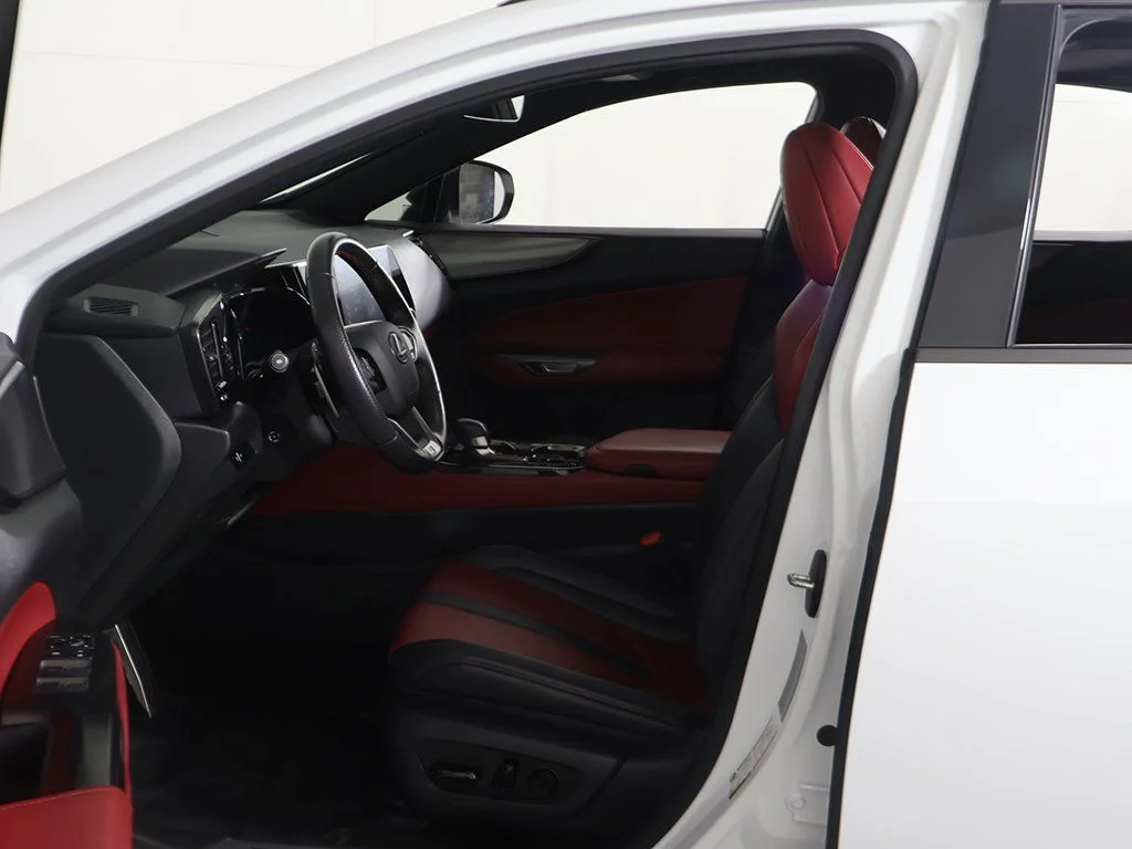 Used 2024 White Lexus 350 F SPORT Handling image 25