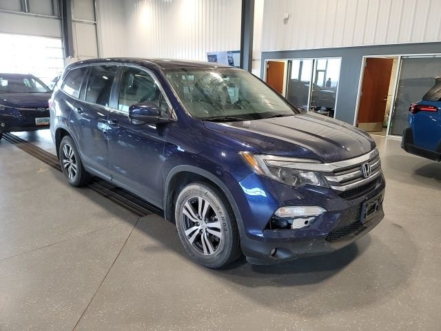 Used 2018  Honda EX image 1