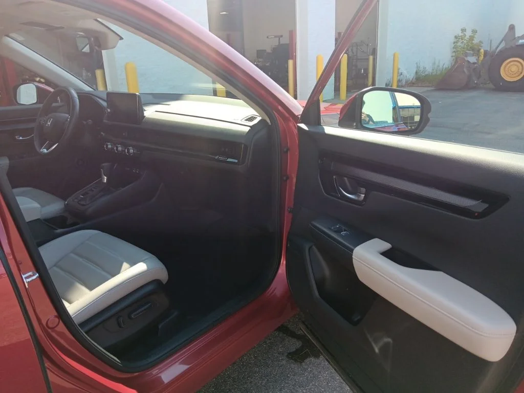 Used 2024 Radiant Red Metallic Honda EX-L image 30