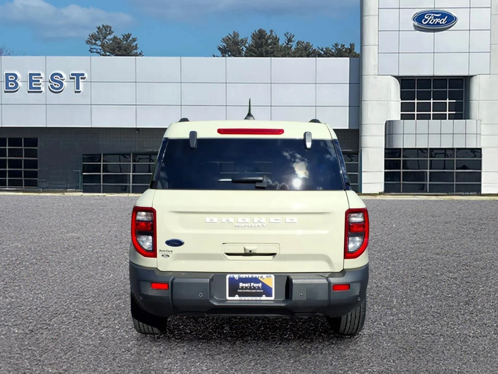 Used 2025 Desert Sand Ford Big Bend image 5