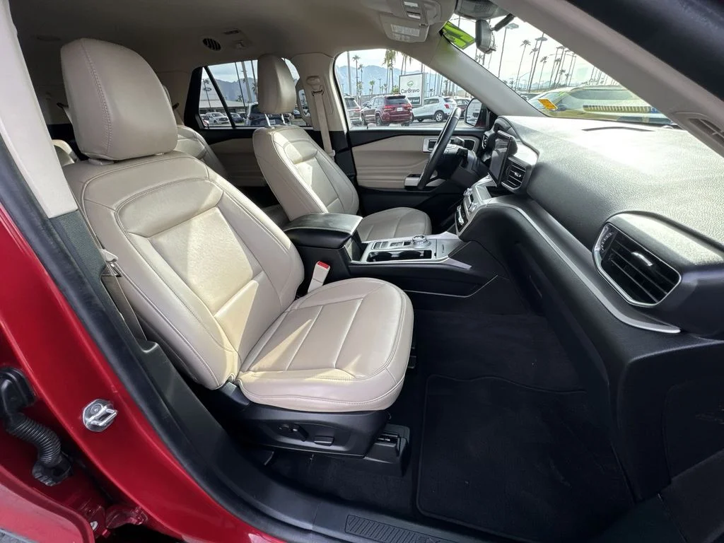 Used 2022 Red Ford XLT image 29