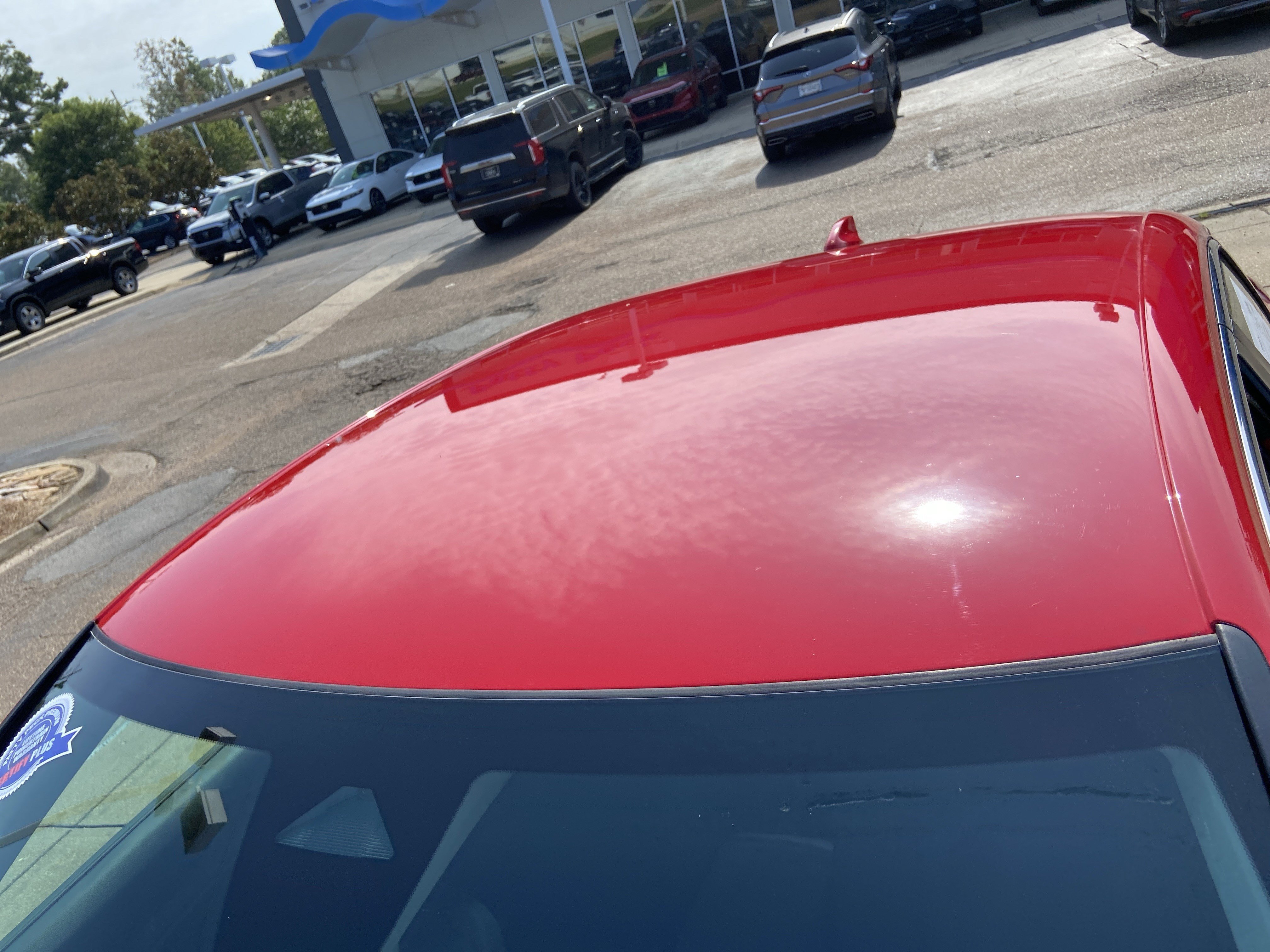 Used 2025 Rallye Red Honda LX image 28