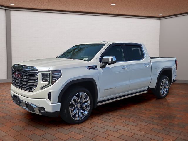 Used 2023 White Frost GMC Denali image 33