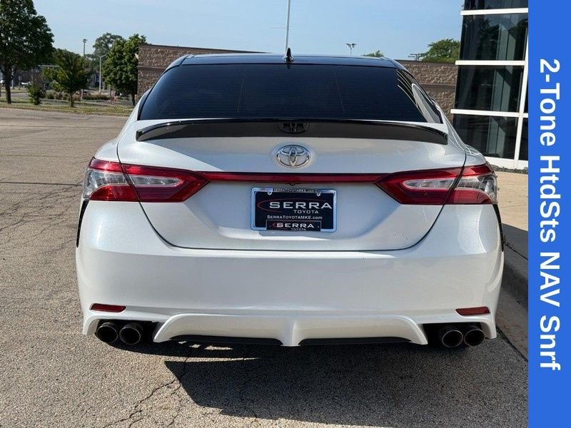 Used 2019 Midnight Black Metallic Toyota XSE image 4