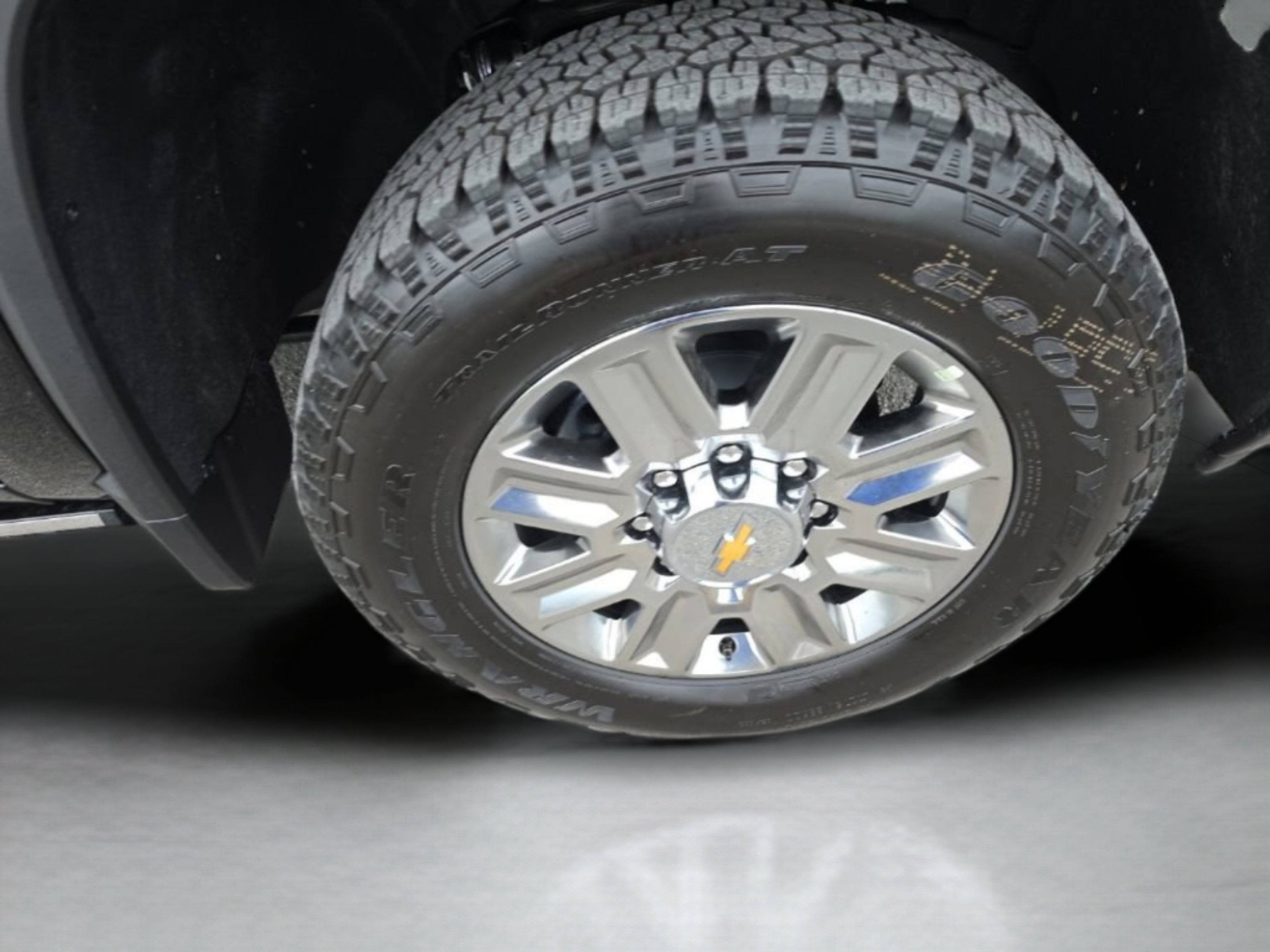 2026 Chevrolet Silverado 2500 HD High Country - Photo 31