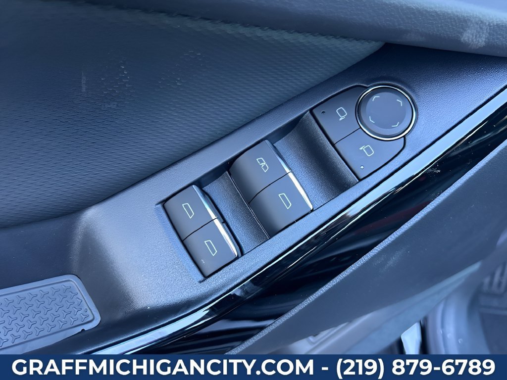 New 2027 Mosaic Black Metallic Chevrolet RS image 12