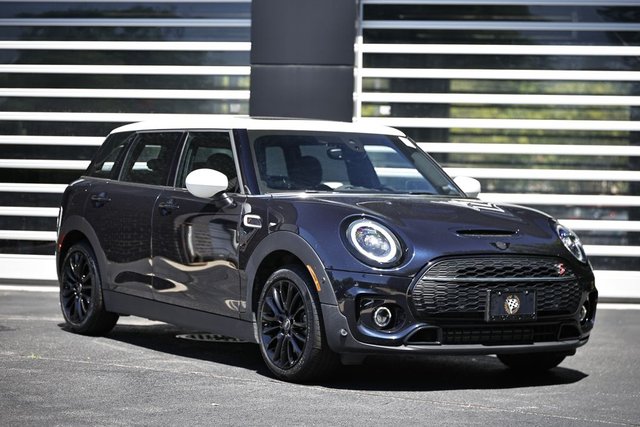 2024 MINI Cooper S Clubman Iconic