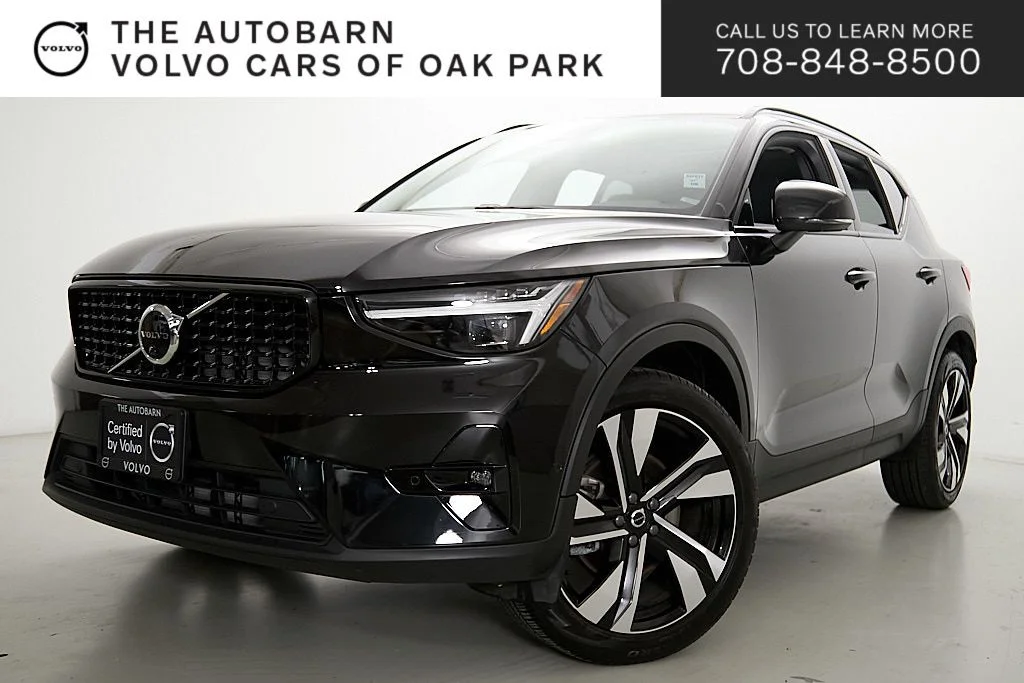 2023 Volvo XC40