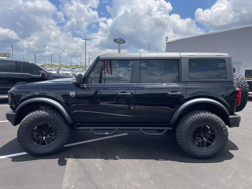 New 2026 Shadow Black Ford Big Bend® image 6