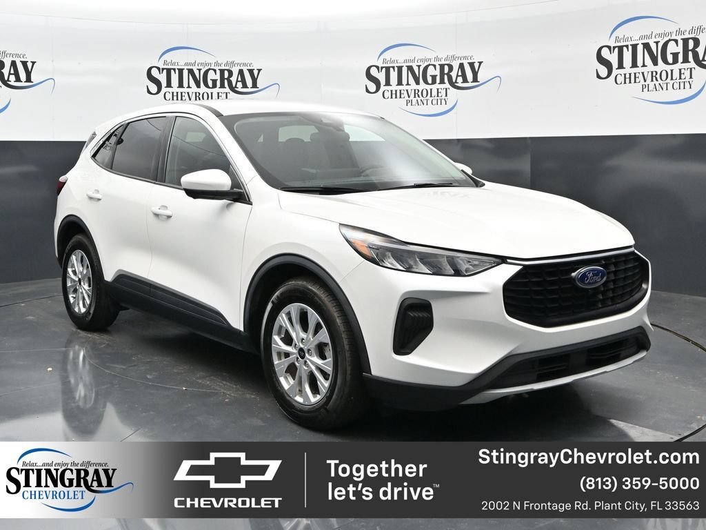 2023 Ford Escape