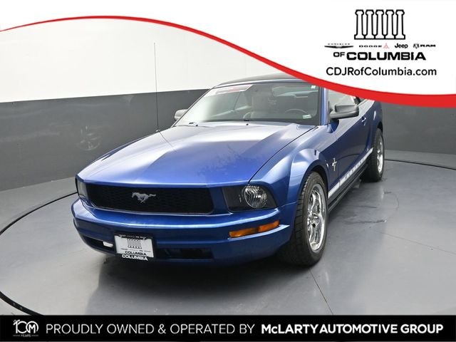 2008 Ford Mustang V6 Premium's photo