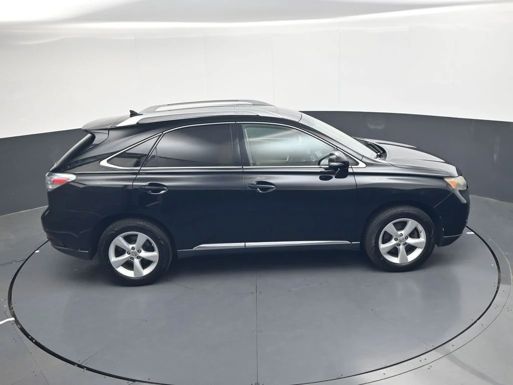 Used 2010  Lexus 350 image 24