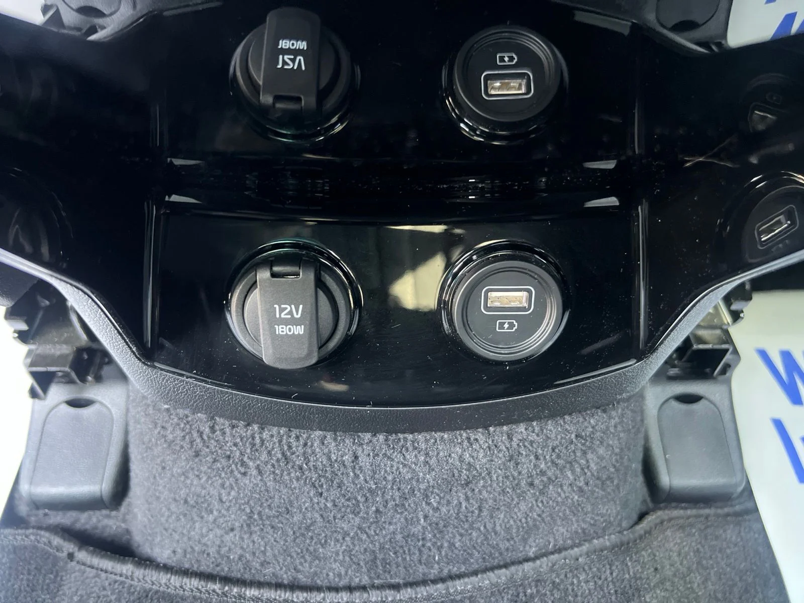 Used 2023 Wolf Gray Kia SX image 40