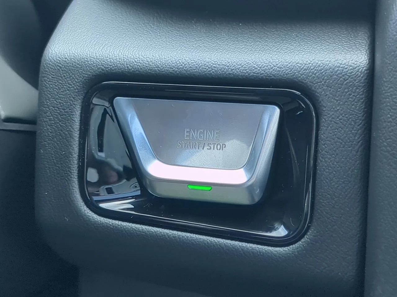 2026 GMC Yukon Denali - Photo 26