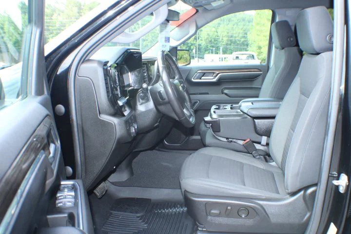 Used 2022 Black Chevrolet LT (2FL) image 13