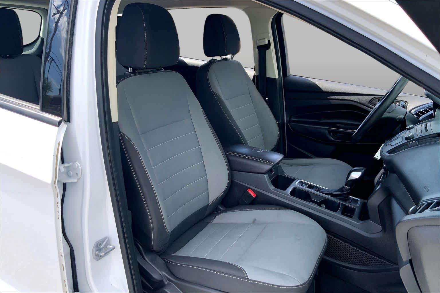 Used 2017 Oxford White Ford S image 8