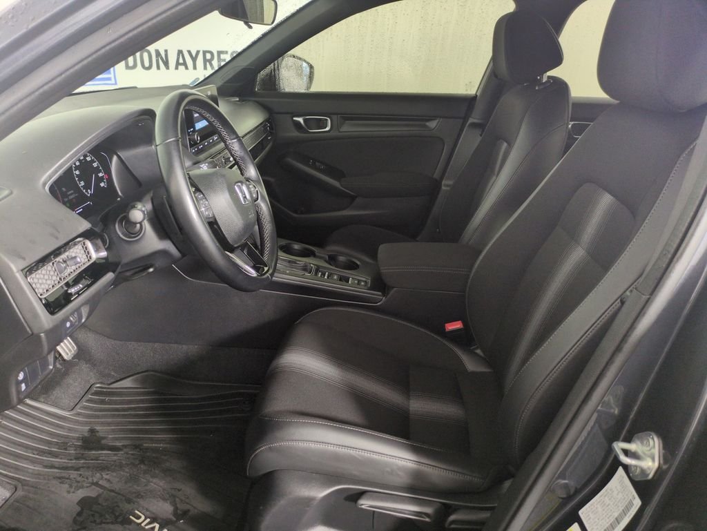 Used 2024 Meteorite Gray Metallic Honda Sport image 9