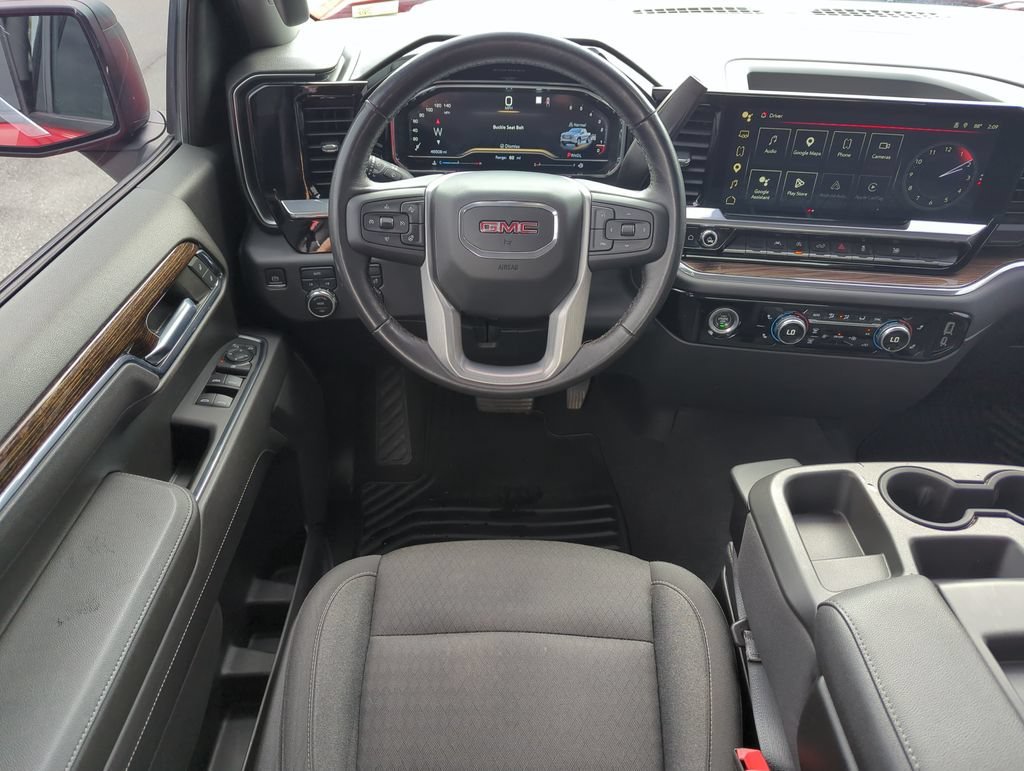 Used 2022 Cardinal Red GMC Elevation image 13